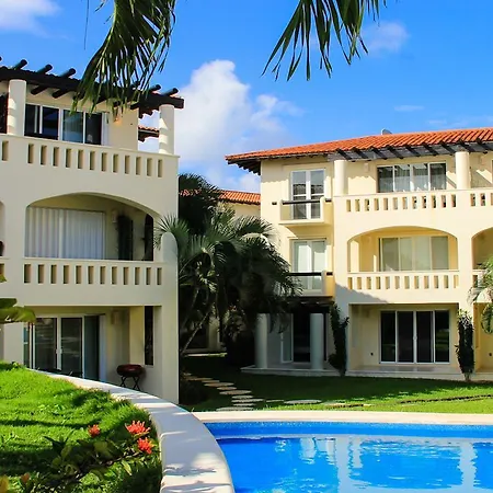 Luna Maya Apartment